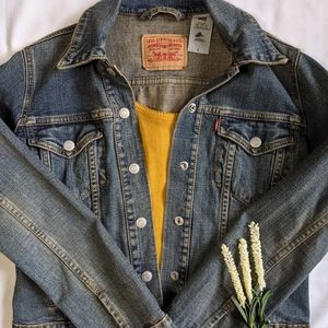 ❌SOLD❌ Levi Strauss Jean Jacket